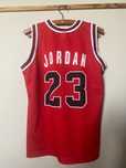 Vintage CHICAGO BULLS nr 23 JORDAN - dziecięca 152 - Champion - UNIKAT