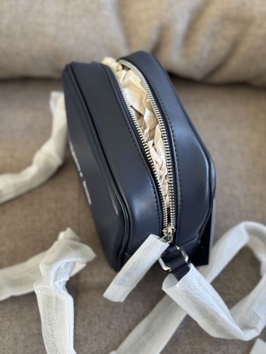 Torebka camera bag tommy jeans granatowy