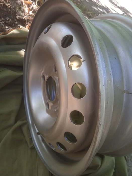 Диск колеса ланос оригенал.