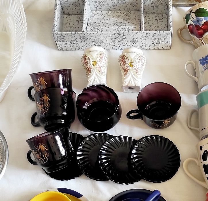 Посуда для кухни разная. много