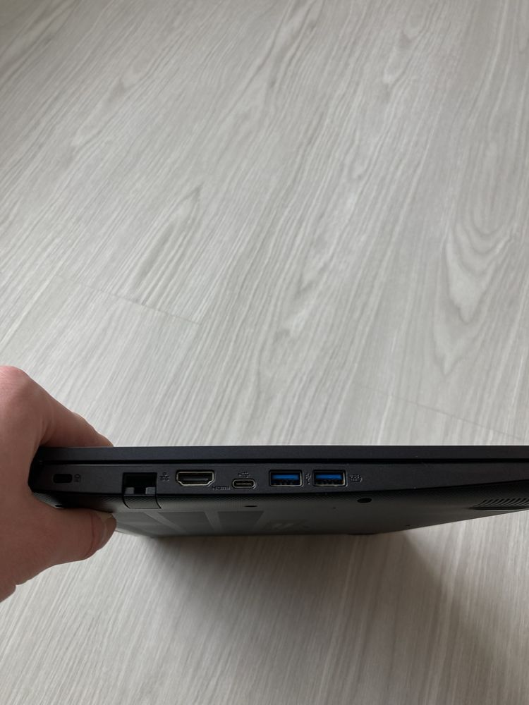 Ноутбук Acer Aspire 7