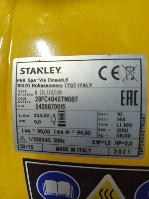 Kompresor olejowy Stanley 100l