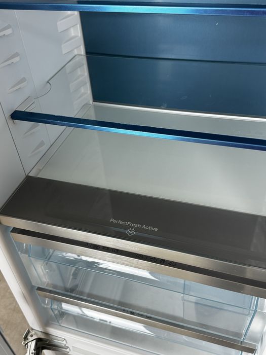 Miele KF 7772 B двокамерний холодильник NoFrost