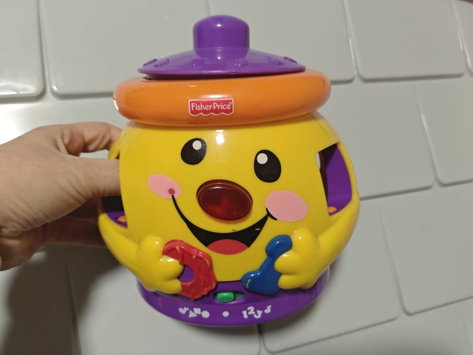 Музичні розвиваючі горщик Fisher price, піраміда, дзига, гітара, руль
