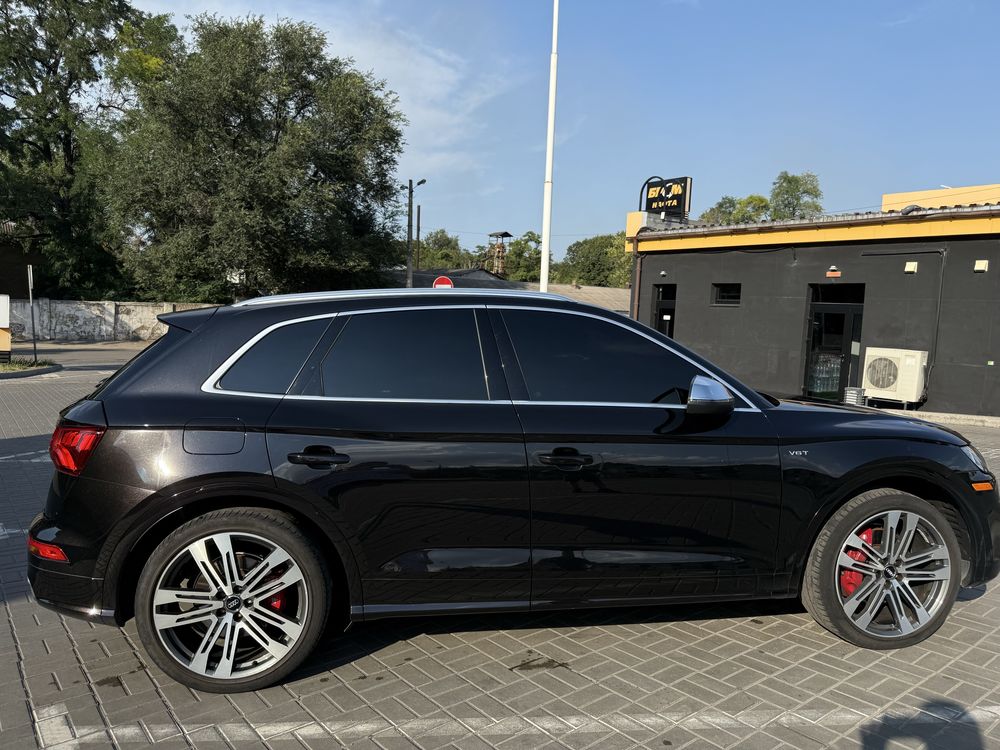 Audi SQ5 2017року