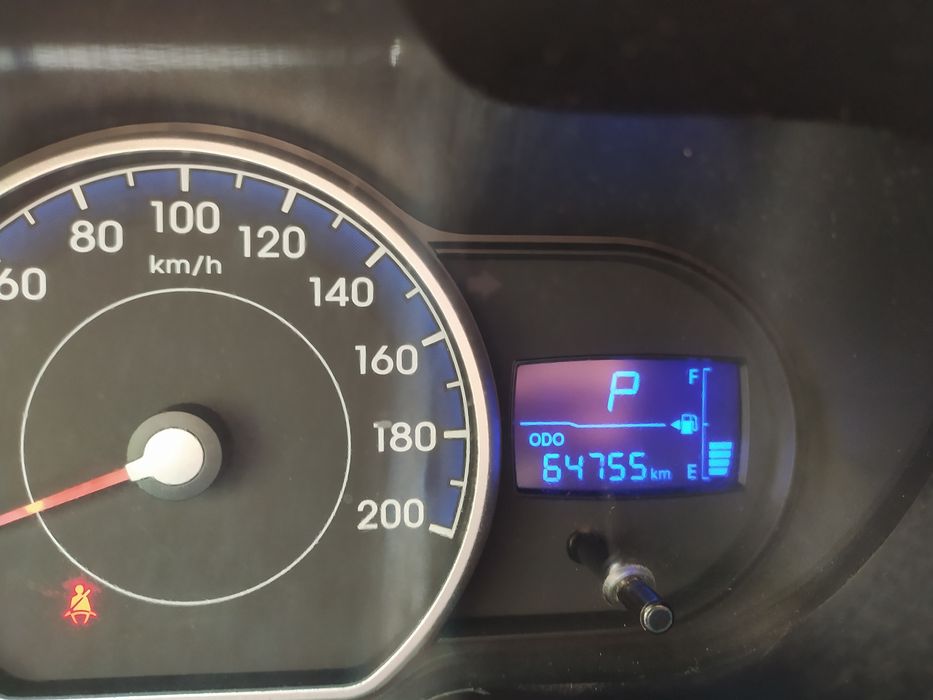 HYUNDAI i 10 Автомат