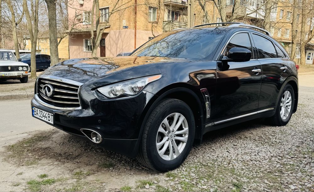 Продам Infiniti fx35/qx70 2012 року