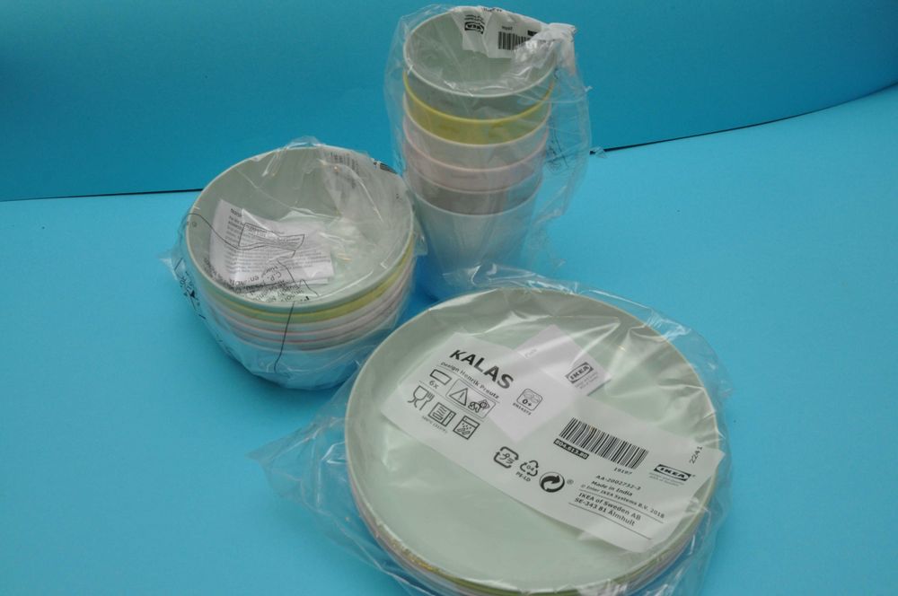 Kubki miseczki i talerzyki Ikea Kalas. Kolorowe nowe naczynia