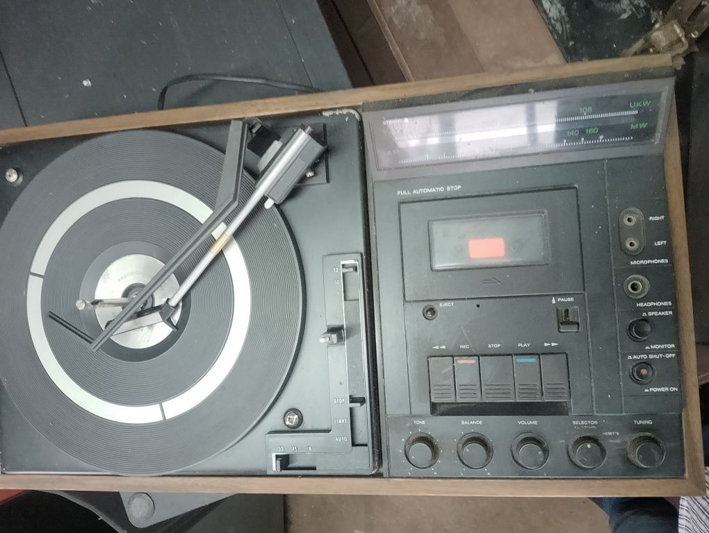 Radio silver leitor de cassetes com gira discos