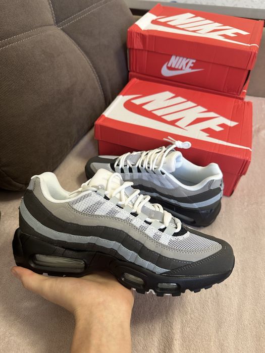 продаю кросівки air max 95 сірі ОЛХ ДОСТАВКА