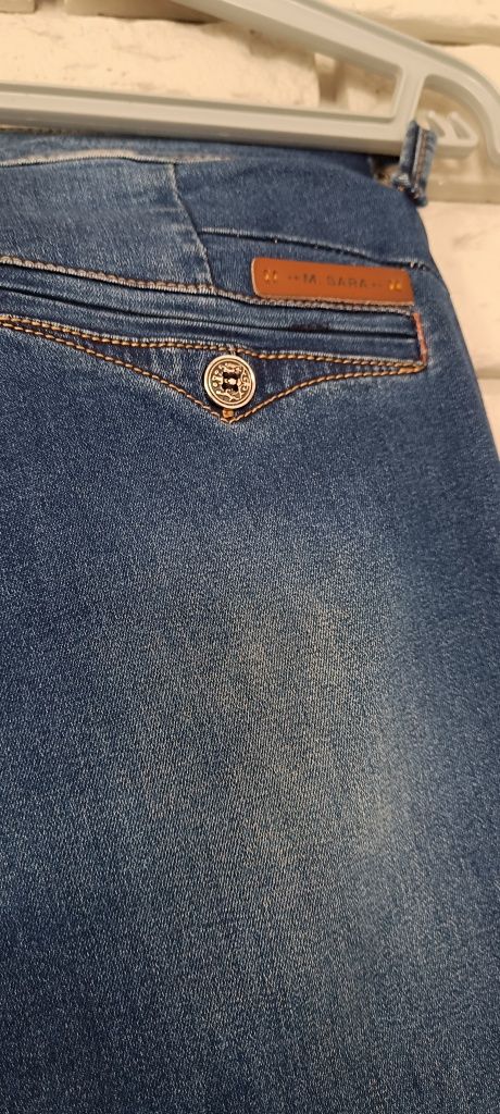 Spodnie jeansy M.Sara