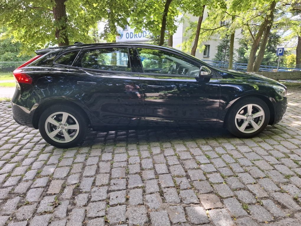 Volvo V40  T2 kinetic 2,0d
