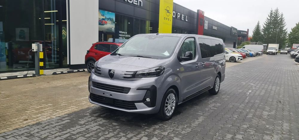 Peugeot Traveller Traveller Business Long 2.0 BHDi 180KM EAT8 9-osobowy