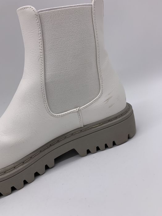Buty damskie botki białe Even&Odd rozmiar 38