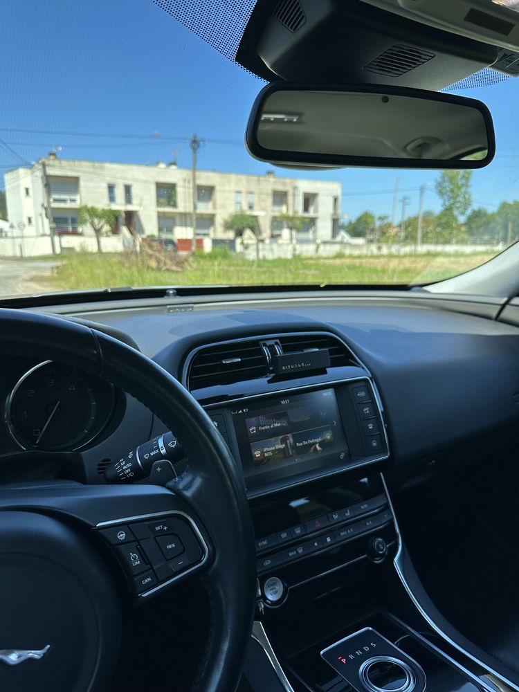 Jaguar Xe 2.0 Prestige