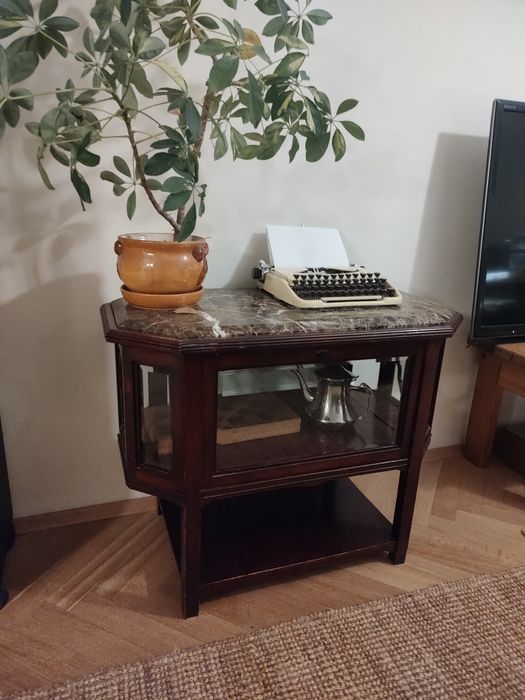 Witrynka z blatem marmurowym antyk