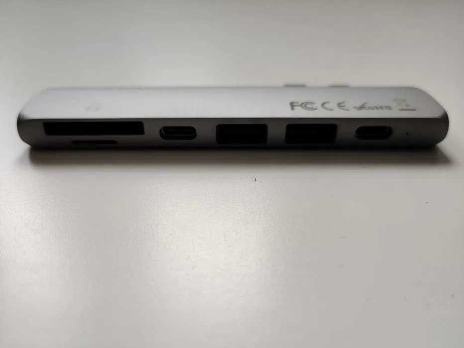Satechi – Type-C Pro Hub Adapter Apple Mac