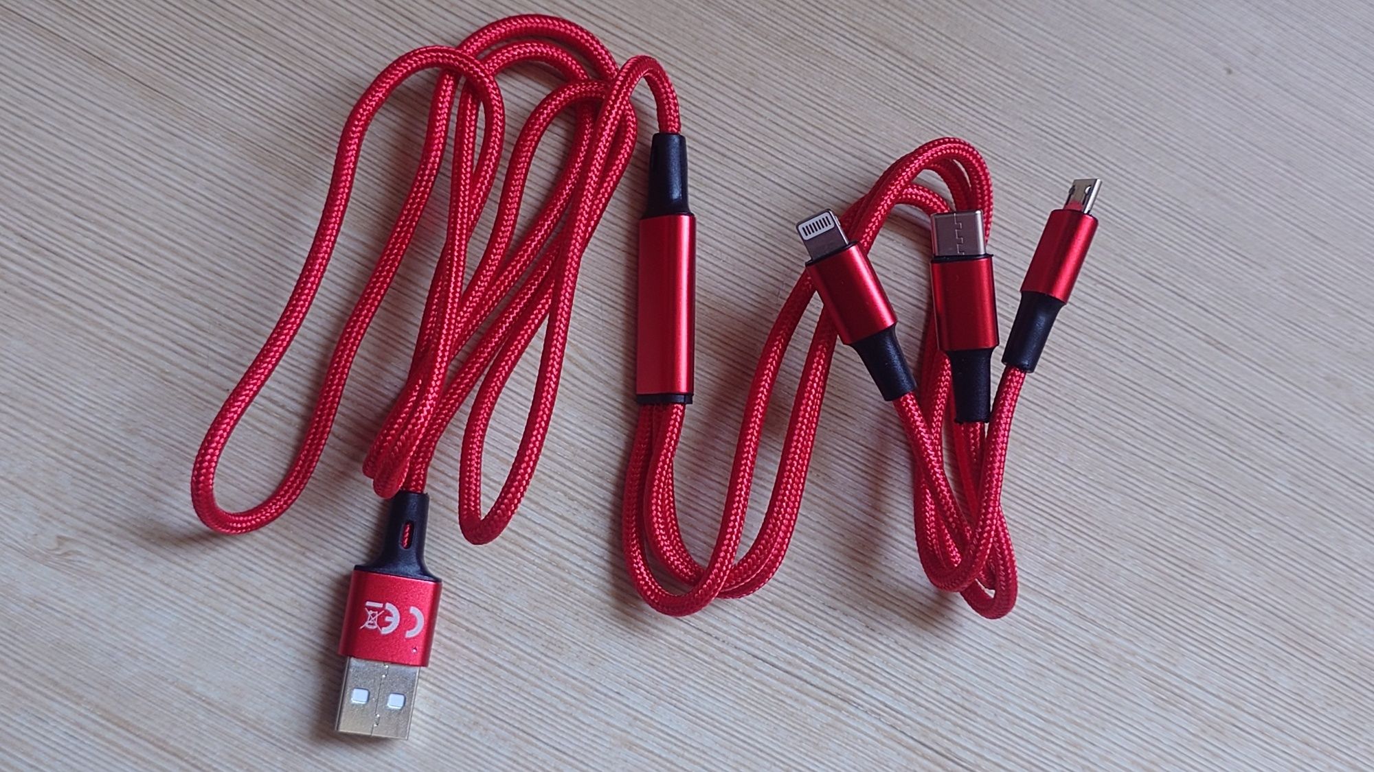 Ładowarka samochodowa USAMS 3.1A+nieplączący się kabel 3w1 3 końcówkik