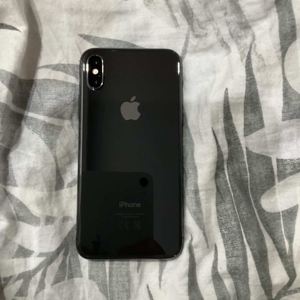 Iphone X czarny 64g