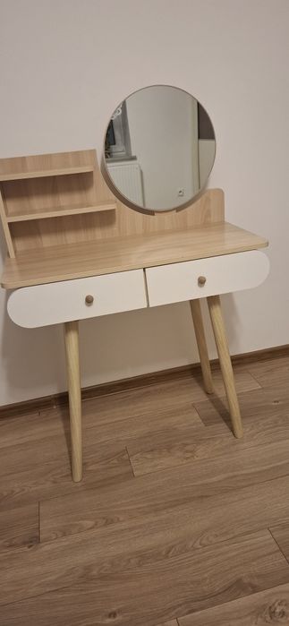 Toaletka kosmetyczna