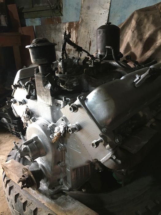 Двигун ЗИЛ-130, поршнева УРАЛ