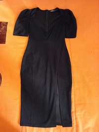 Vestido preto justo