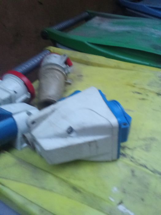 Vendo estas 5 fichas monofásicas e tra 2€ cada ifica uma s a 150€ cada