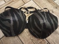 Ефектний бюст New Yorker 75C