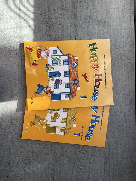 Happy house 1 дві книги