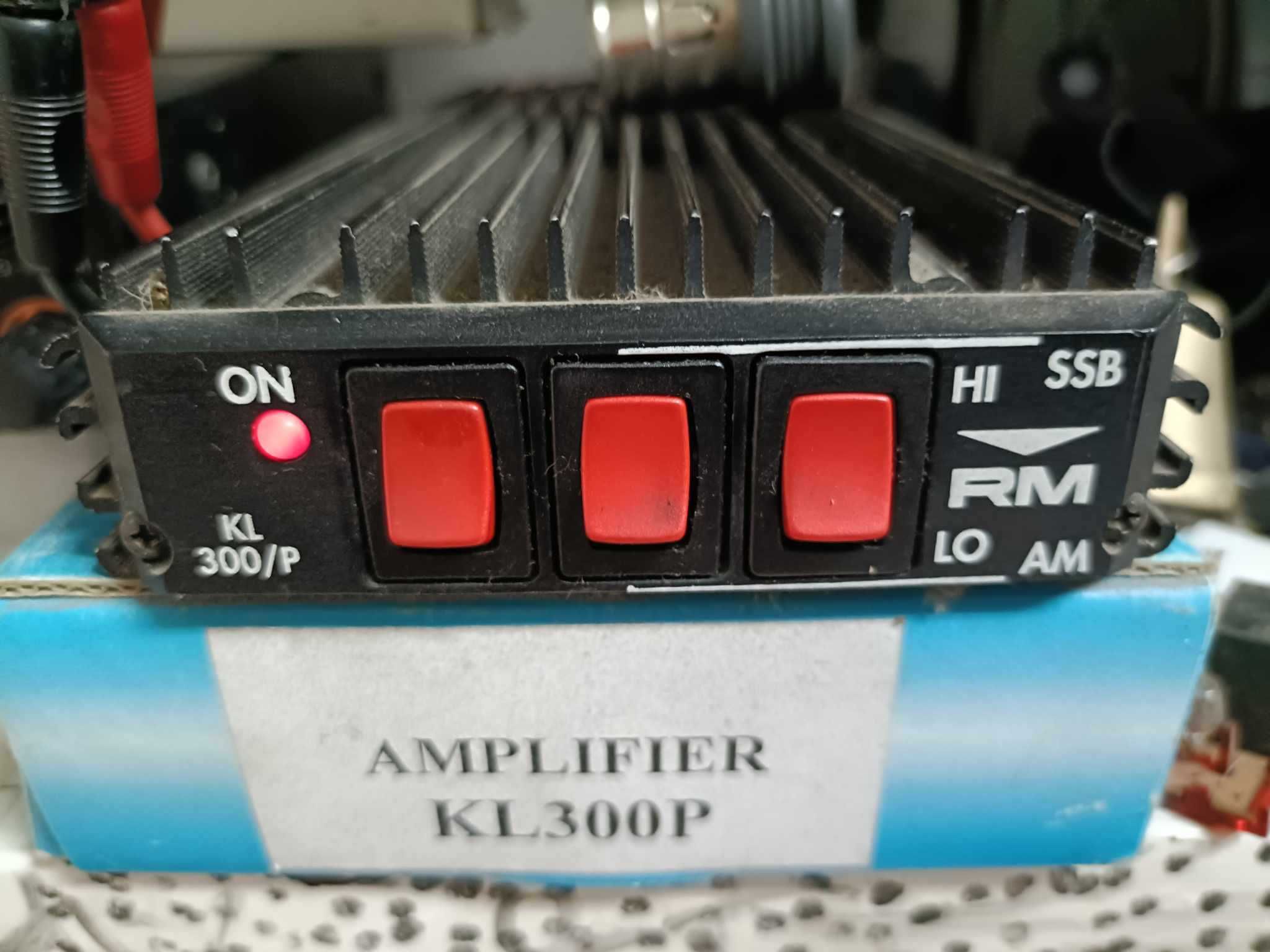 Estação CB radio Albretch, amplif RM300, medidor de estacionárias