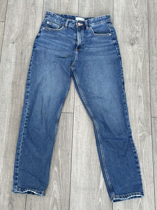 Джинси фактично нові