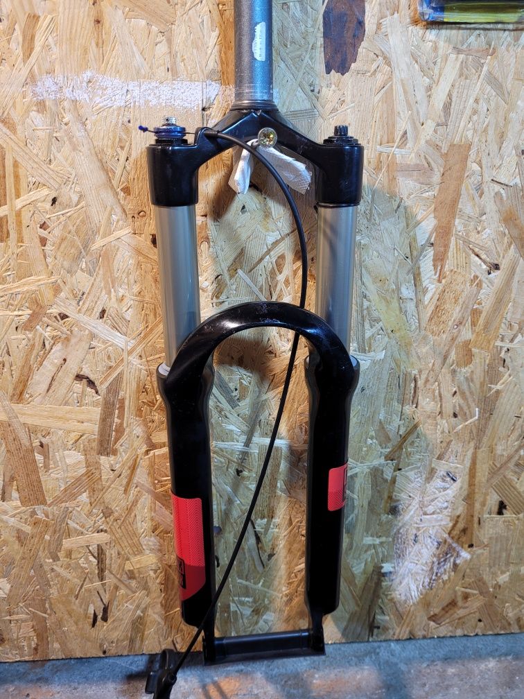 Rock Shox Reba 26' 130mm qr9mm rura 1 1/8 18,3cm tarcza po serwisie!