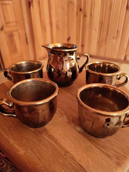 Посуда хорошая - договорная все читайте !