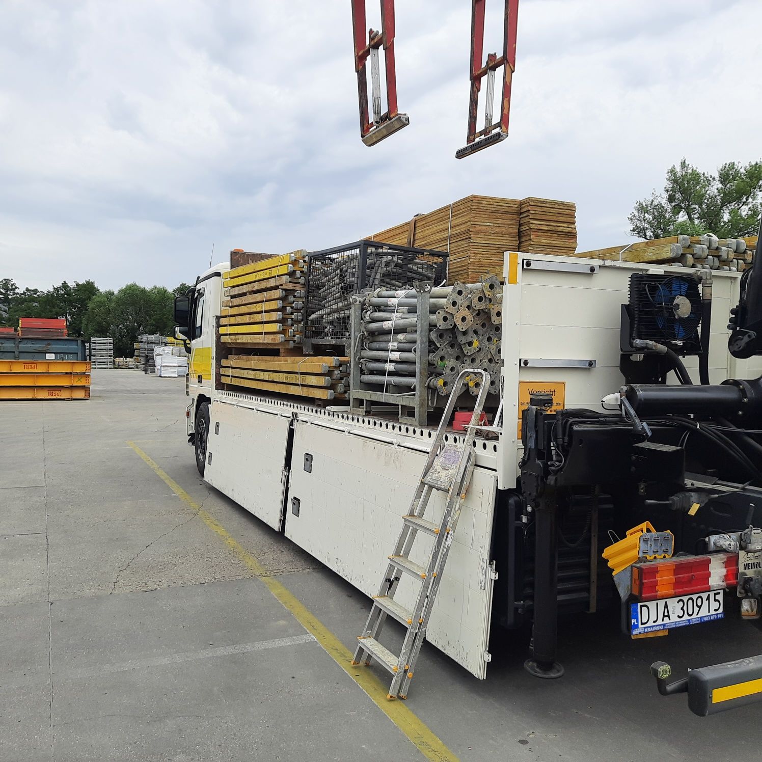 Usługi Transportowe, ciężarowe- hds