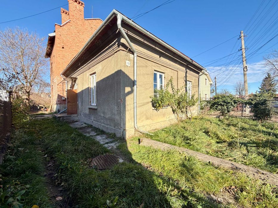 Будинок 140 м² у Стрию, вул. Львівська | Земля 0,06 га, власний заїзд