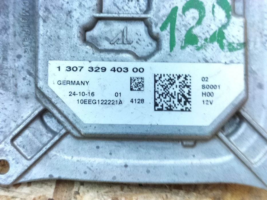 Peugeot 308 II 2013-2021 блок розпалювання фари ксенон LED