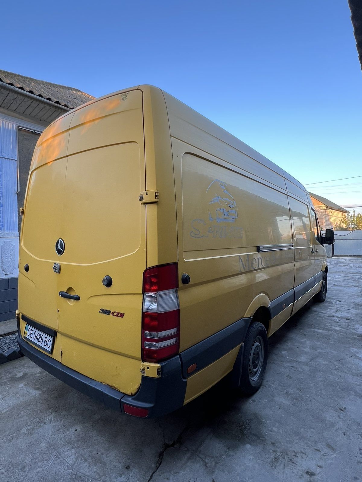 Mersedes-Benz Sprinter318