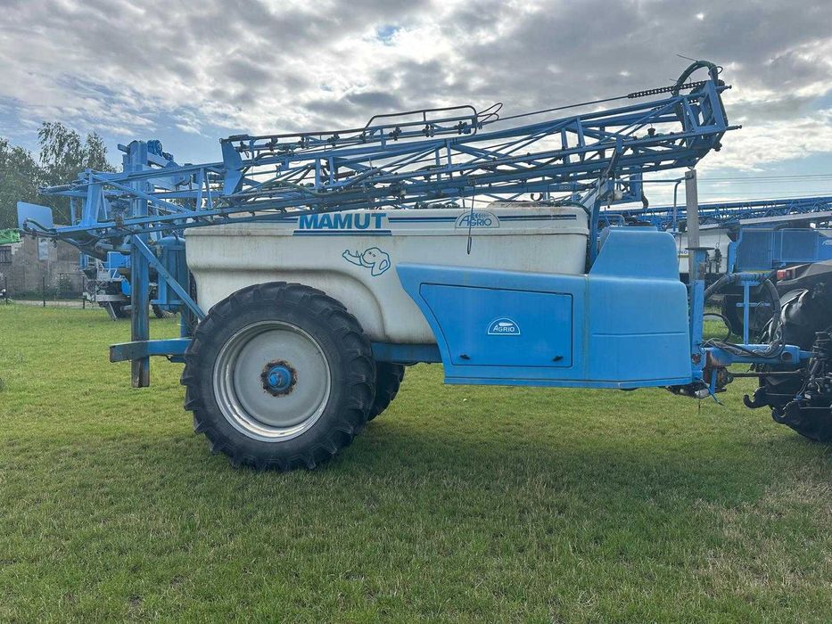 Opryskiwacz Mamut 5000 l 24m/20m