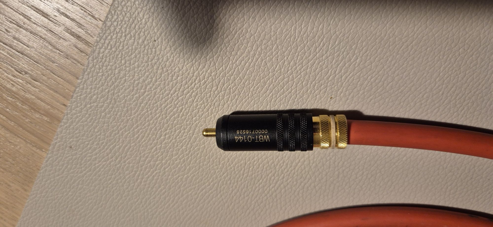 Kabel cyfrowy IXOS 105 PC-OFC + WBT-0144 – High-End interconnect RCA 1