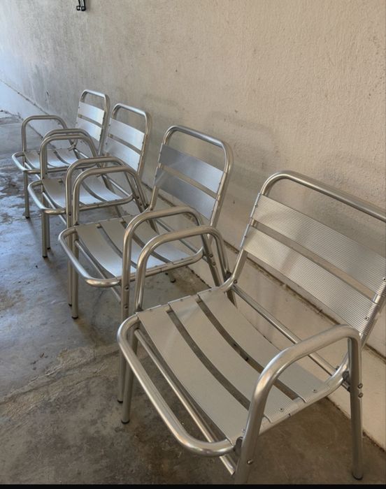 4 cadeiras em aluminio