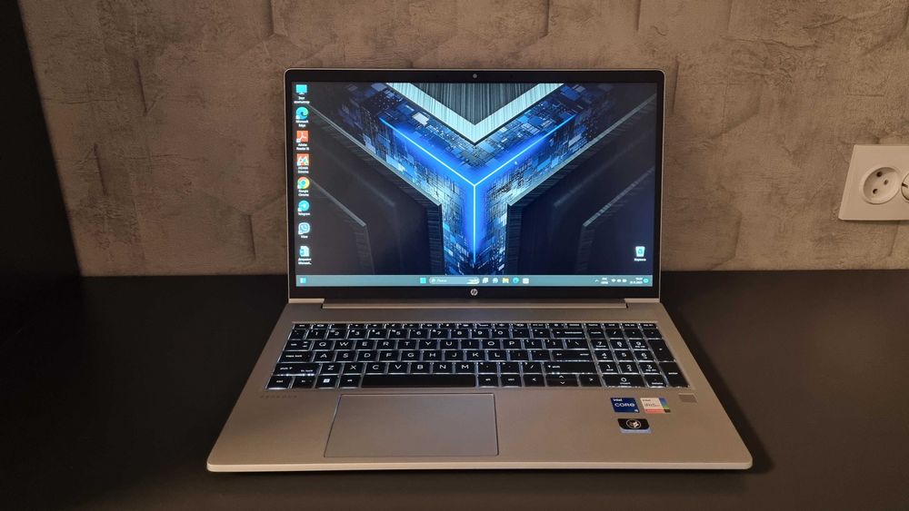 ТОП | ІГРОВИЙ HP 450 G9 2024 р I5 - 1235U DDR4 - 16 SSD M2 NVMe 1000GB