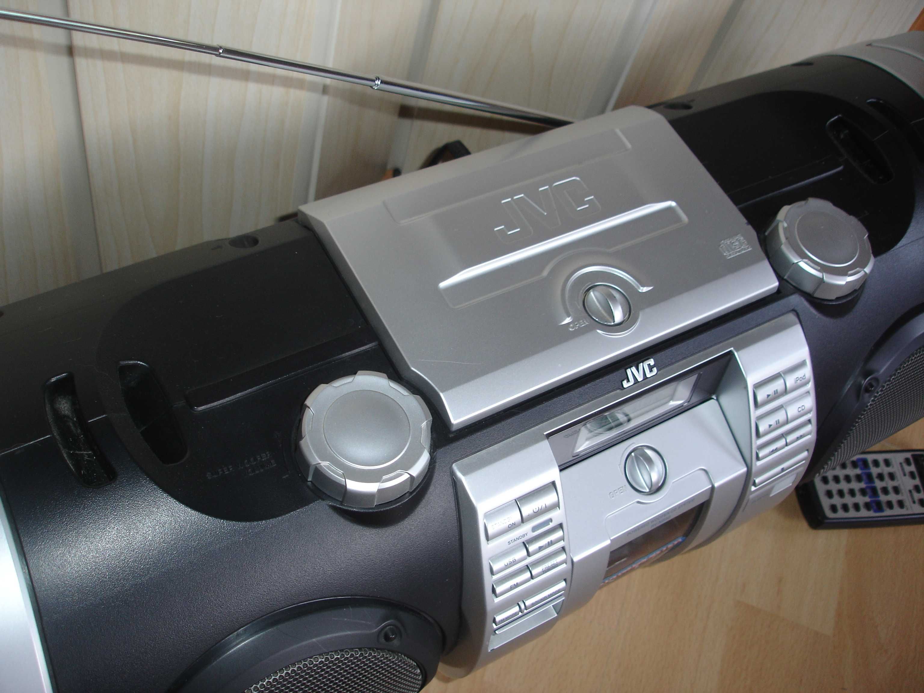 Radiomagnetofon JVC RV-NB50