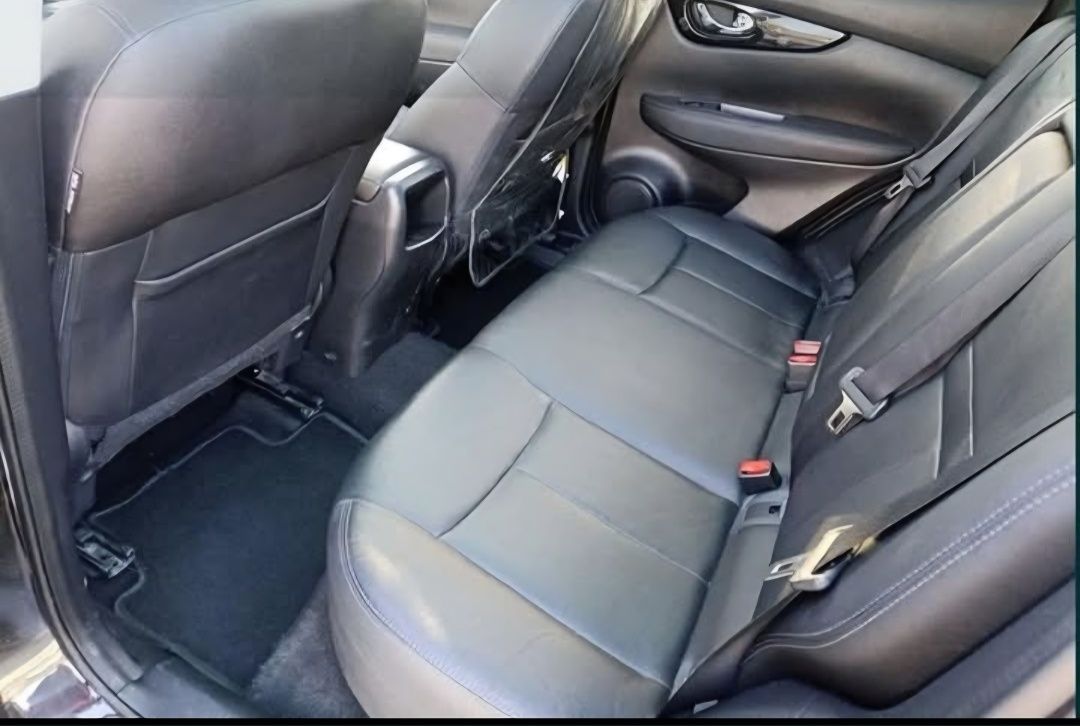 Vendo Nissan Qasquai 1.6dci 130cv

Versão Tekna Premium Pele jantes 19