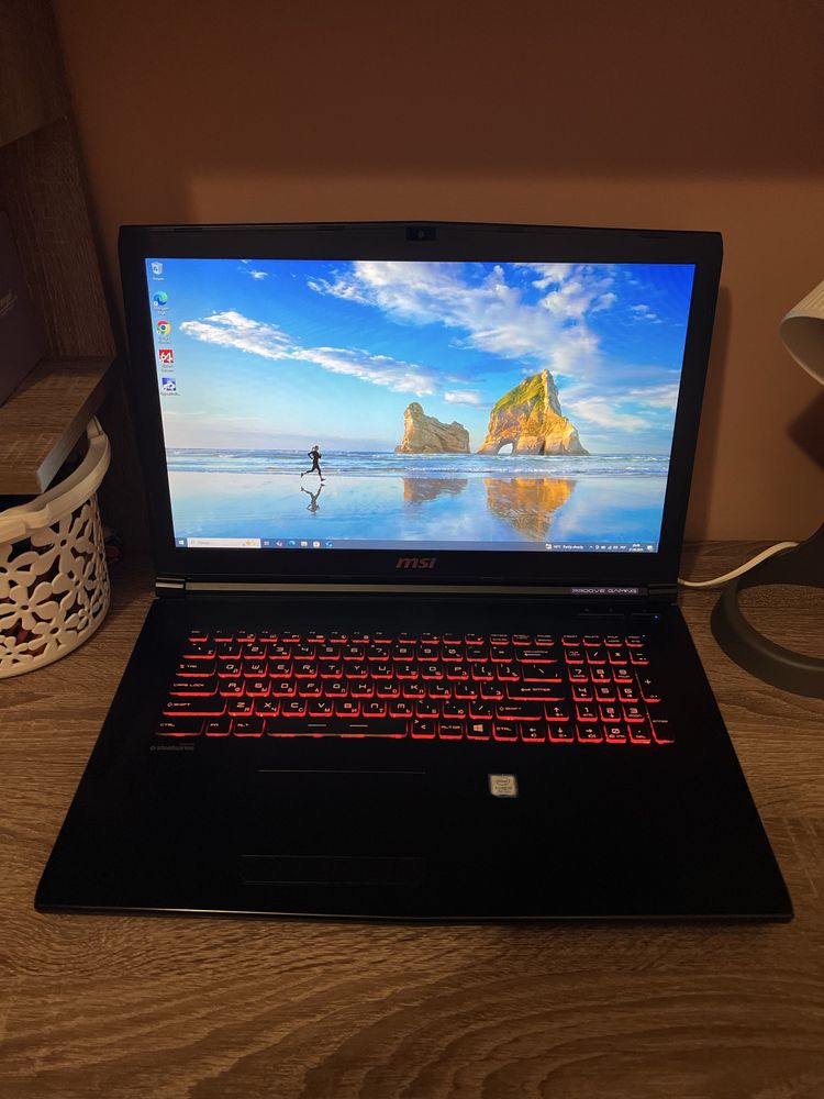 Ноутбук Msi (RTX2050/GTX1650/GTX1060)
