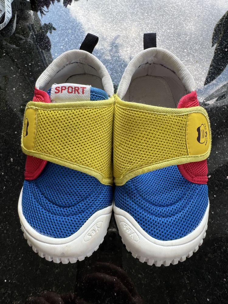 Buty 31 miekkie kapcie tenisowki