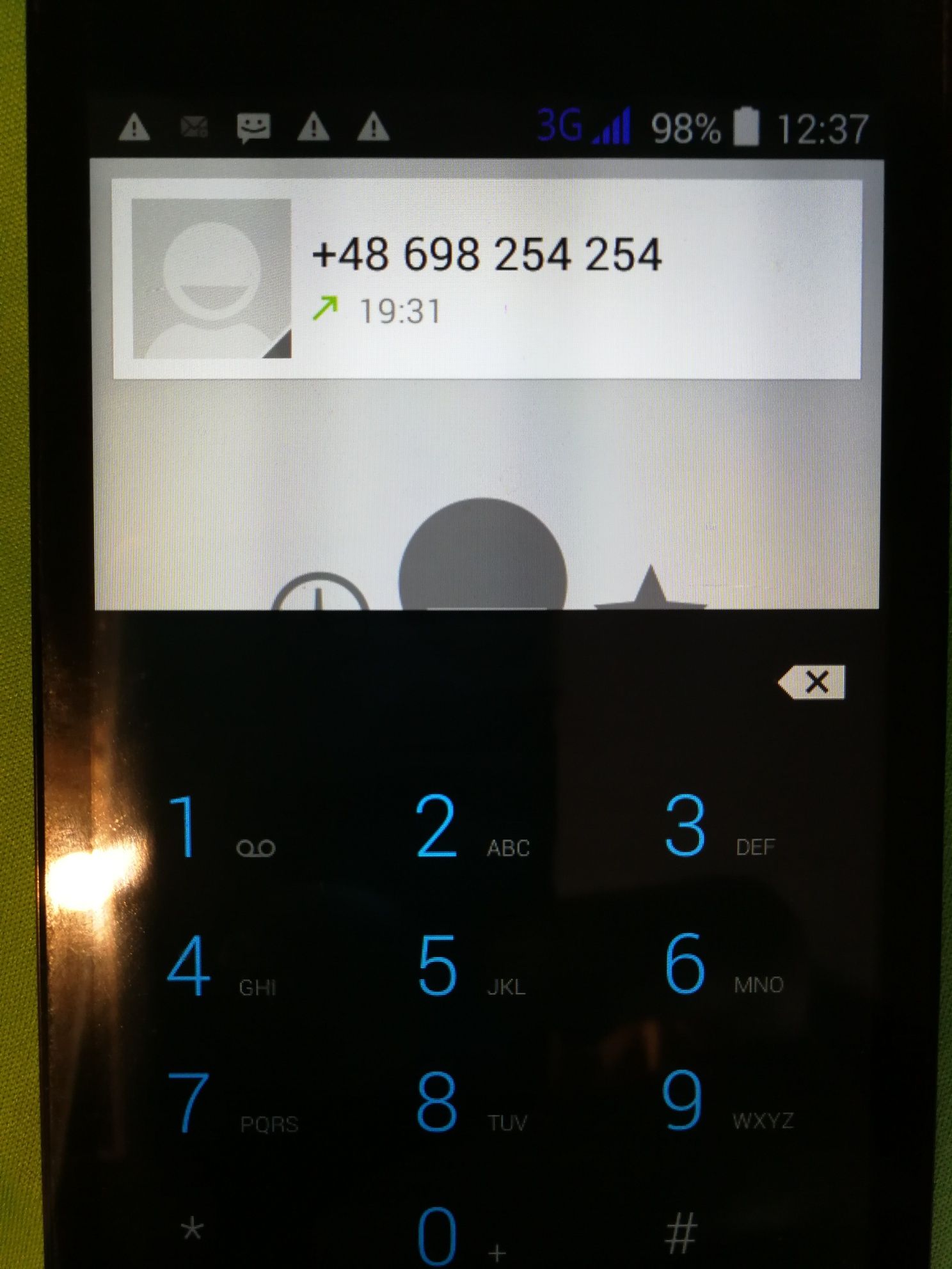 Złoty numer telefonu 69* 254 254