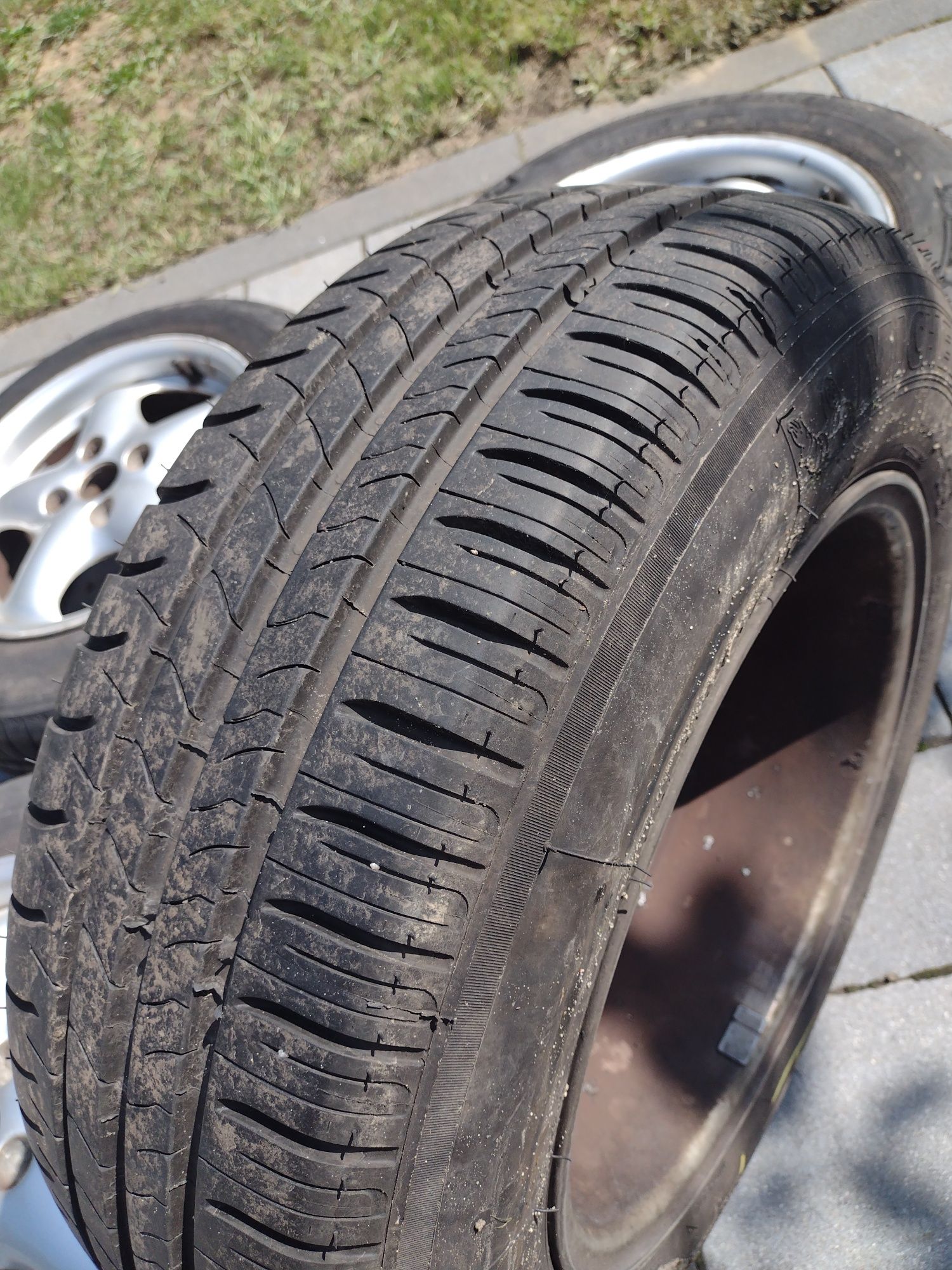 Kola 185/65R15, felgi aluminiowe