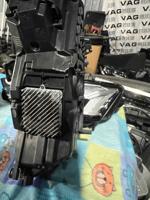 Матрица Фары Audi A5 ЛЕД MATRIX Ауди А5 Фонари Ауди А5 Фара Фари