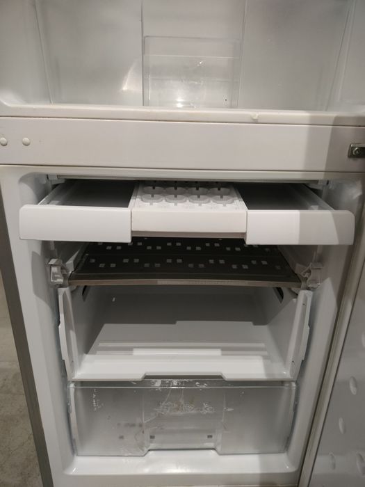 Lodówka Beko A+Energy srebrna