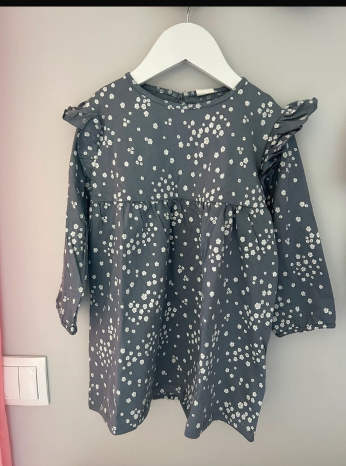 Roupa menina desde dos 12 meses